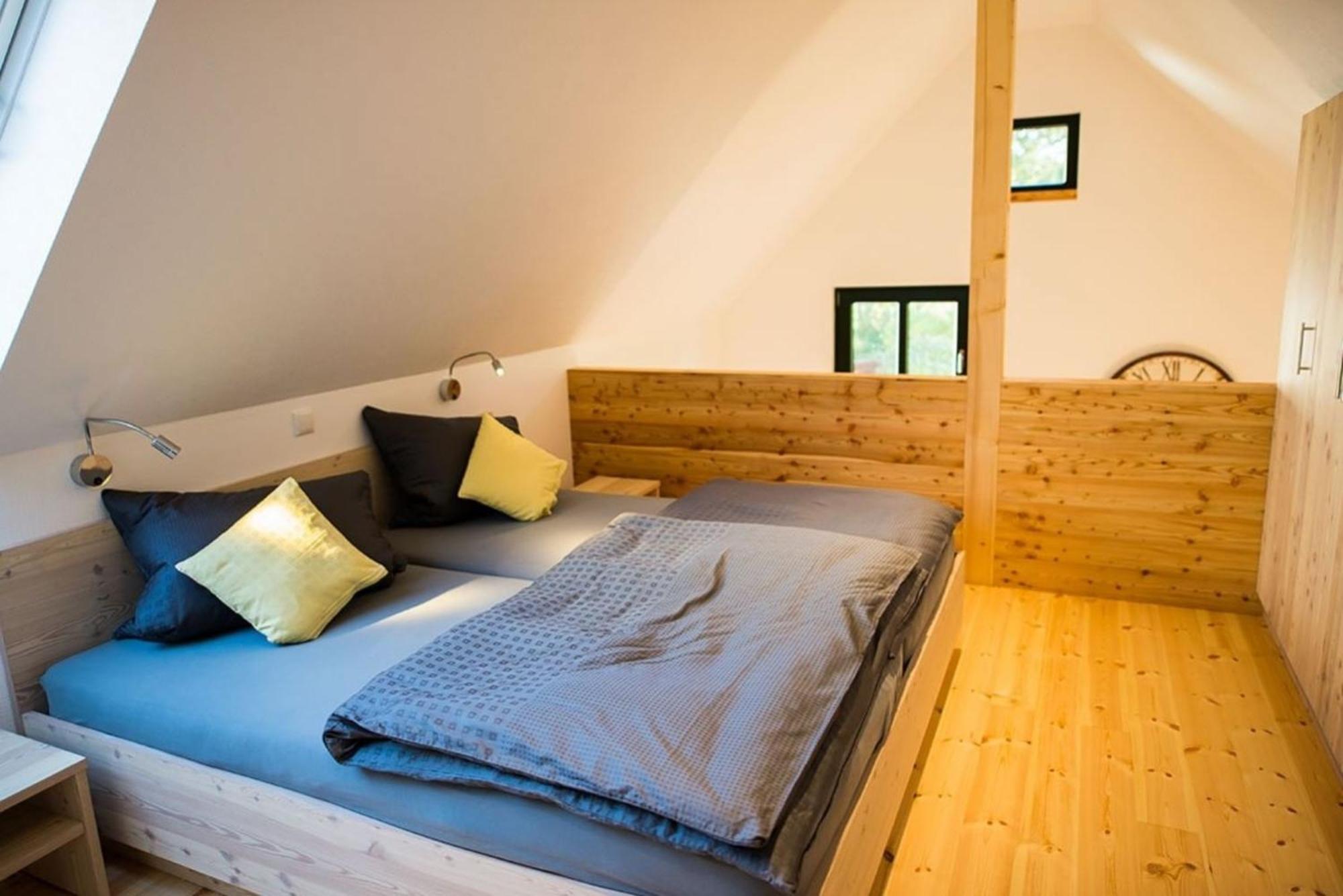 2 Apartment Hoyerswerda